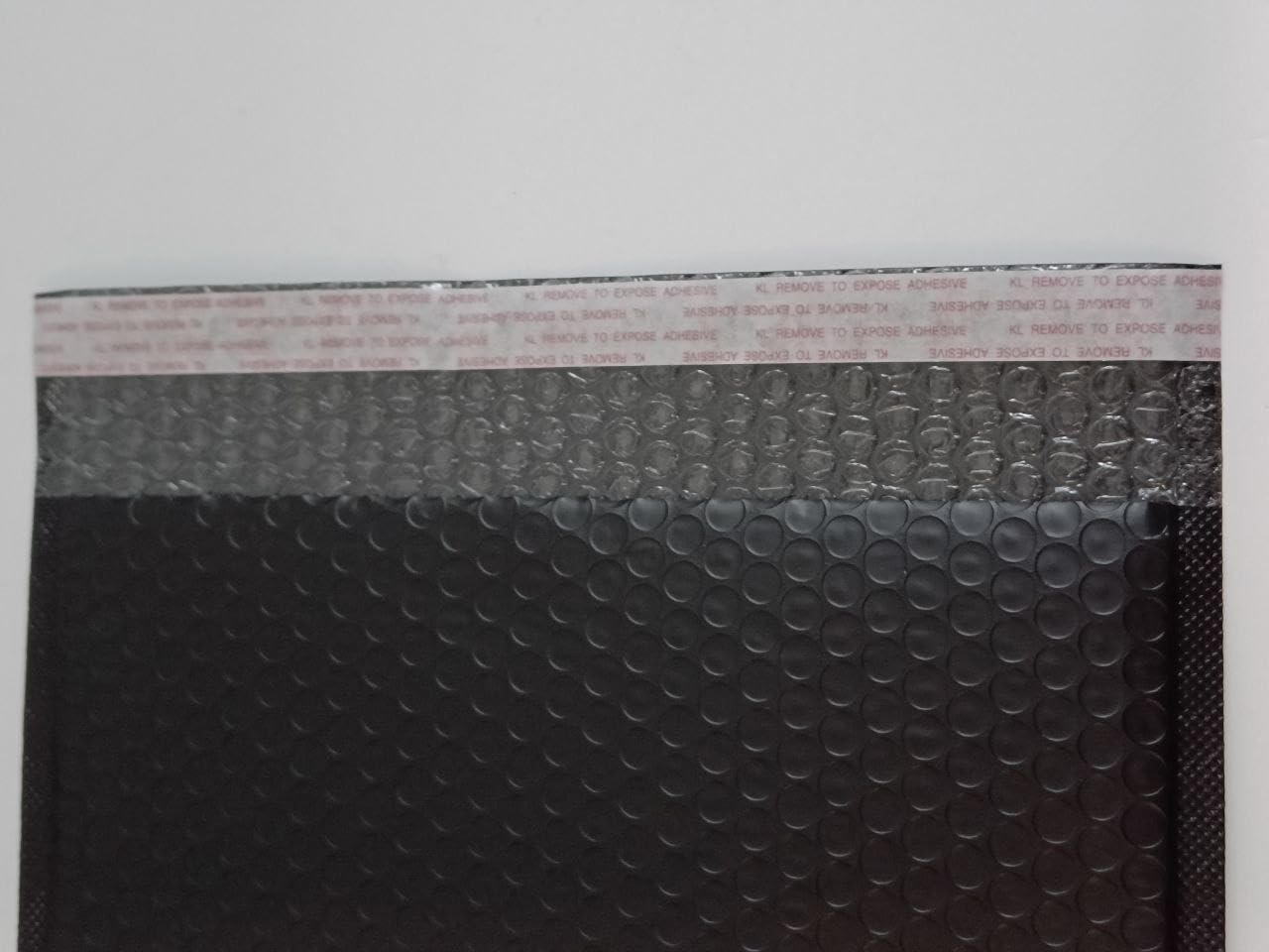Schick in Schwarz