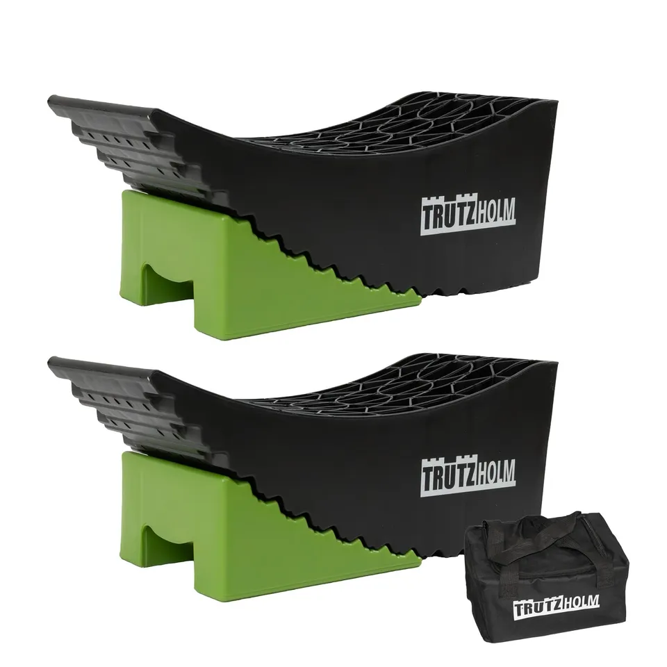 trutzholm-auffahrkeile-2-teilig-13-5-t-mit-tasche-2er-set image 1
